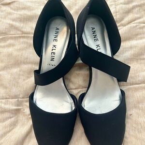 Anne Kline Dress Wedge